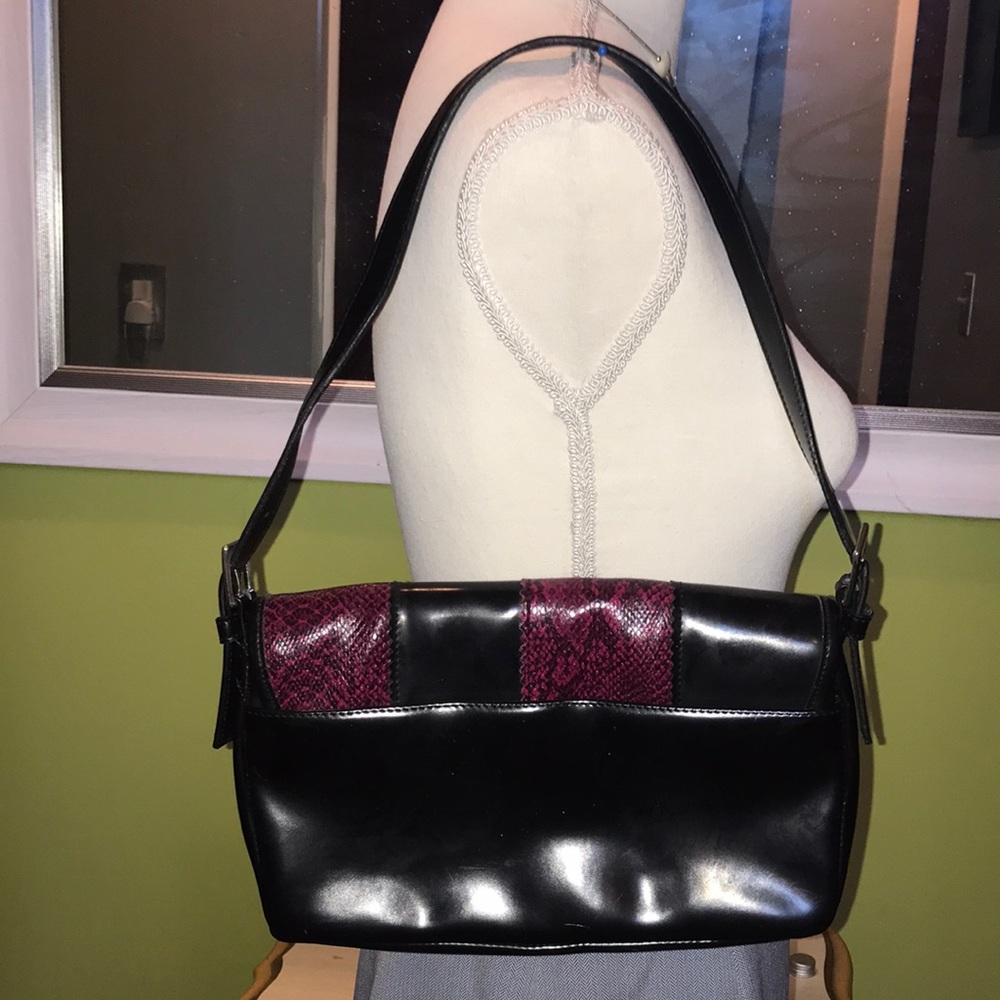 Shoulder Bag Raspberry Snake Print - Picture 5 of 11